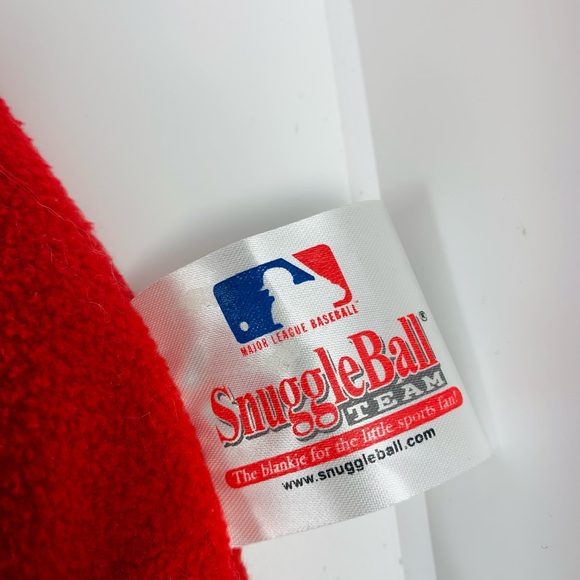 MLB Washington Nationals Baby Lovey Snuggleball Baseball Plush Security Blanket - Picture 3 of 7